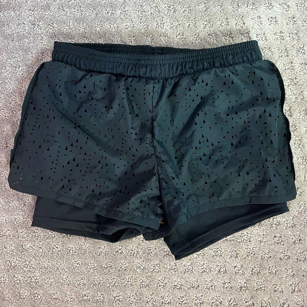 champion kids black shorts size 10-12